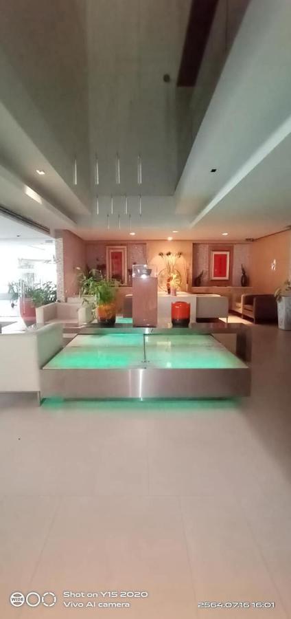 בנגקוק The Tivoli Hotel מראה חיצוני תמונה
