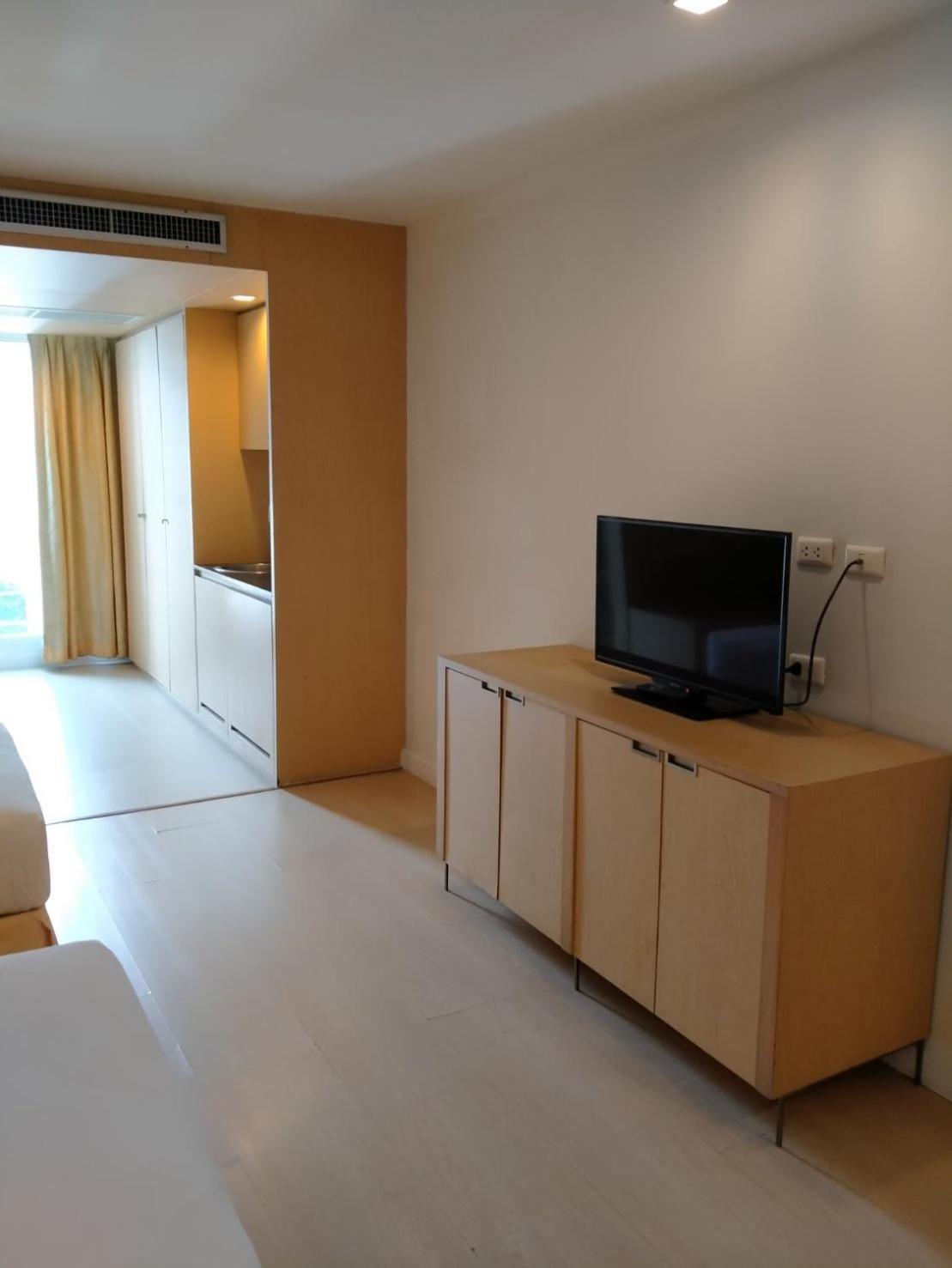 בנגקוק The Tivoli Hotel מראה חיצוני תמונה