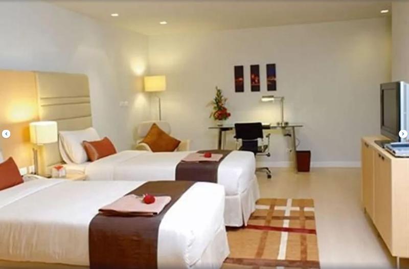 בנגקוק The Tivoli Hotel מראה חיצוני תמונה